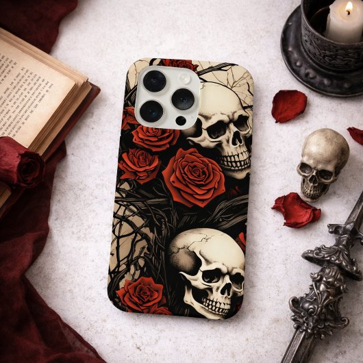 Gotische schedels en rode rozen iPhone hoesje
