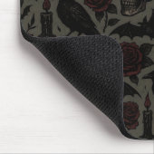 Gotische schedels, kraaien en Rozen Muismat (Hoek)