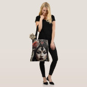 Gotische schoonheid tote bag (Op model)