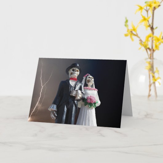 GOTISCHE SKELET TROUWKAARTEN MET GELUKWENSEN KAART (Gele Bloem)