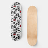Gotische Skulls en Rozen Skateboard (Voorkant)