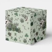 Gotische St. Patricks Day Bloemenskelet Ierse Trou Bedankdoosjes (Achterkant)