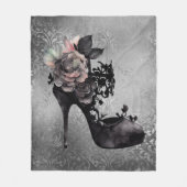 Gotische Vogue | Muted Pastel Roos Mode Stiletto Fleece Deken (Voorkant)