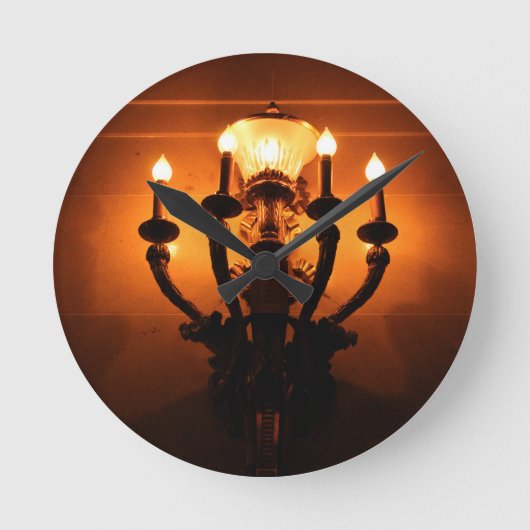 Gotische wandlamp ronde klok (Voorkant)