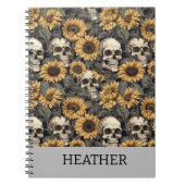 Gotische Zonnebloem Schedel Persoonlijk monogram Notitieboek (Voorkant)