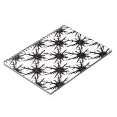 Gotische zwart-wit distel patroon Halloween Notitieboek (Linkerzijde)