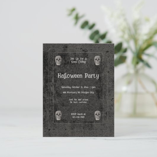 Gotische  zwart-wit schedels Halloween Uitnodiging Briefkaart (Staand voorkant)