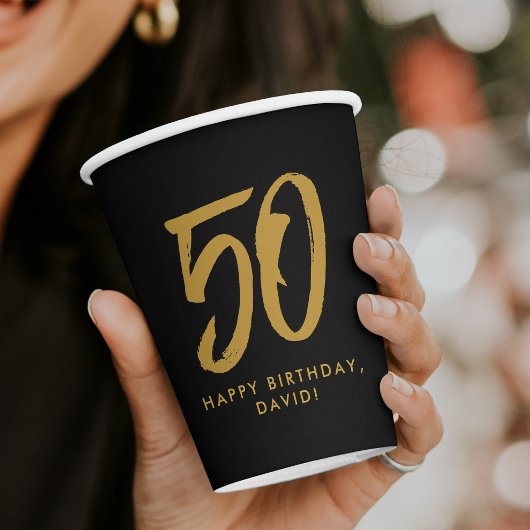 Goud 50e verjaardagsfeestje gepersonaliseerd papieren bekers