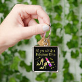 GOUD 60 JAAR OUD & EEN FANTASTISCHE DIVA SLEUTELHANGER (Hand)