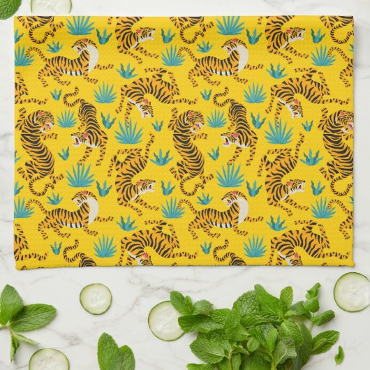 Goud Aziatisch Tijger Patroon Theedoek (Gevouwen)