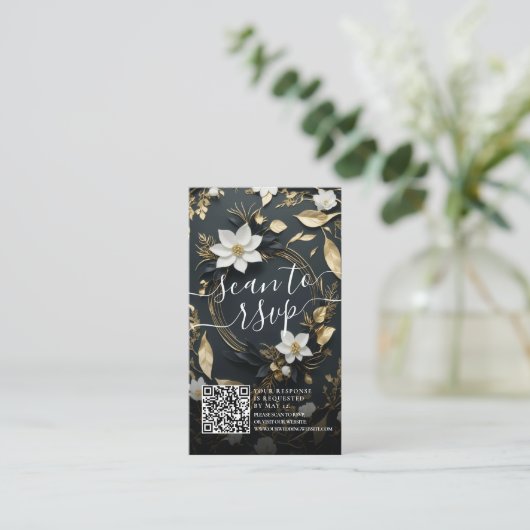 Goud Bloemen Krans Bruiloft QR Code Website RSVP Informatiekaartje (Staand voorkant)