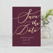 Goud Bourgondië Script Typografie Bewaar de Datum Save The Date (Staand voorkant)