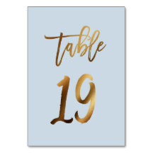 Goud bruinbruistoelnummer