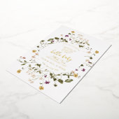 Goud Elegant Wildflower Pampas Floral Baby shower Folie Uitnodiging (Gedraaid)