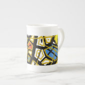 GOUD – Elegante Bone China Mok 2 - GGAST (Voorkant rechts)