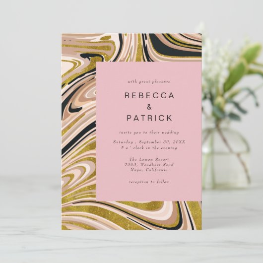 Goud en Blush Marmer Abstracte Bruiloft Uitnodigin Kaart (Staand voorkant)