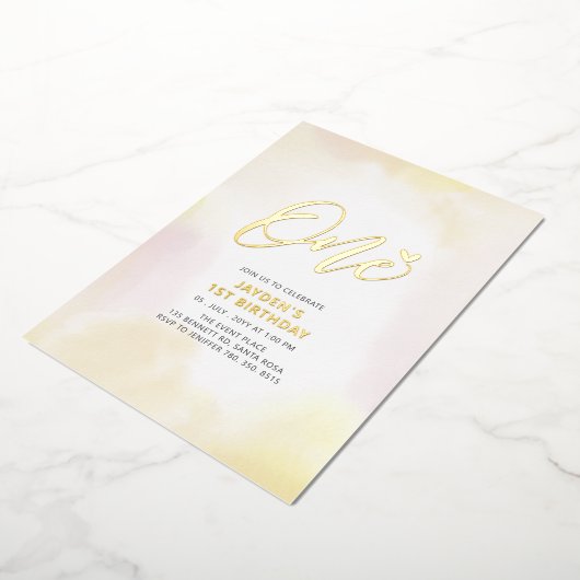 Goud en geel hart Eerste verjaardag Folie Uitnodiging (Gedraaid)