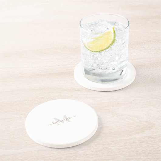 Goud en grijs monogram en Script Names Round Zandsteen Onderzetter (Zijkant)