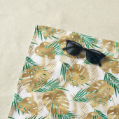 Goud en groen leder, oude naam of Initiaal-strand Strandlaken (In situ)