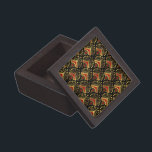 Goud en rood Art Deco-patroon op zwart Premium Bewaar Doosje<br><div class="desc">Goud en rood Kunstdecopatroon boven een zwarte achtergrond.</div>