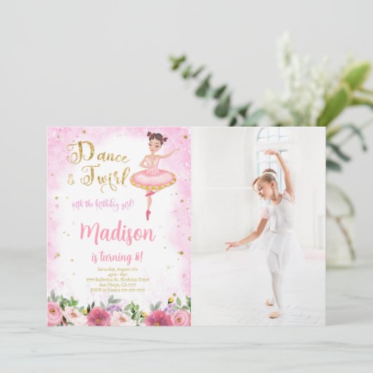 Goud en Roze Ballerina Foto Uitnodiging (Staand voorkant)