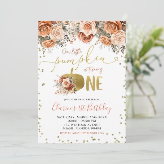 Goud en Terracotta Bloemenpompoen Eerste Verjaarda Kaart (Staand voorkant)