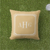 Goud en Wit Notched Corner Custom Monogram Buitenkussen (Gras)