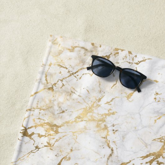 Goud en witte marmer met zwart monogram strandlaken (In situ)