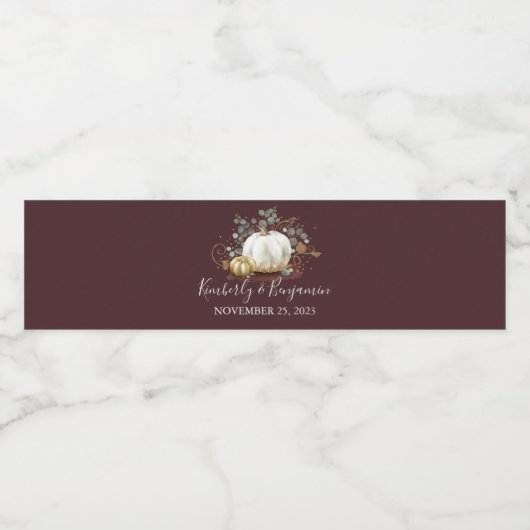 Goud en witte pompoen herfst bruiloft bordeaux roo waterfles etiket (Enkel label)