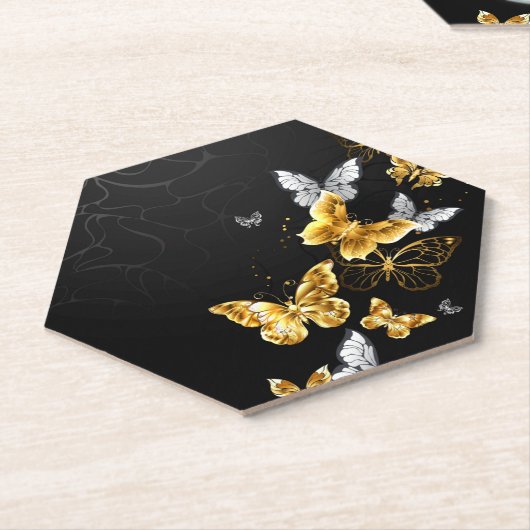 Goud en witte vlinders kartonnen onderzetters (Schuin)