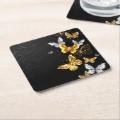 Goud en witte vlinders kartonnen onderzetters (Schuin)