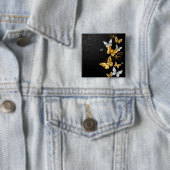 Goud en witte vlinders vierkante button 5,1 cm (In situ)