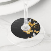 Goud en witte vlinders wijnglaslabel (Dichtbij)