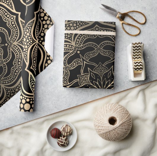 Goud en zwart Mandala Art Boho Elegant Kerstmis Cadeaupapier (Crafts)
