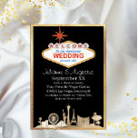 Goud en zwart skyline Las Vegas bruiloft Kaart<br><div class="desc">Deze bruiloft uitnodiging heeft een klassiek Las Vegas thema op een zwarte achtergrond. Een skyline afbeelding van de Vegas strip is afgedrukt over het onderste gedeelte in goudpatroon. Een bijpassend gouden lijst grenst aan de uitnodiging. Het klassieke retro "welkom in Las Vegas" teken staat bovenaan afgedrukt. U kunt het teken...</div>