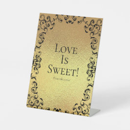 Goud en zwart weddenschap reclamebord met voetstuk