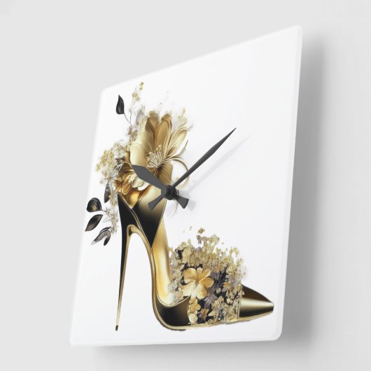 GOUD EN ZWARTE STILETTO HOUDT MET STROMEN VIERKANTE KLOK (Hoek)