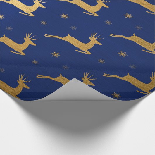 Goud Foil look Reindeer Leaping Cadeaupapier (Hoek)