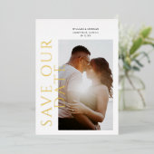 Goud Folie Moderne Trouwkaart Save the Date Folie Uitnodiging (Staand Voorkant)