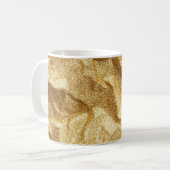 Goud gekreukeld papier textuur abstracte achtergro koffiemok (Voorkant links)