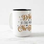 Goud geloof in de kerstavond tweekleurige koffiemok (Voorkant links)