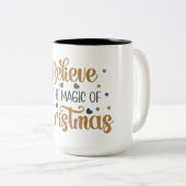 Goud geloof in de kerstavond tweekleurige koffiemok (Voorkant rechts)