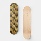 Goud Gothic Skull Monogram Initiaal Patroon Elegan Persoonlijk Skateboard (Voorkant)