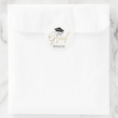 Goud GRAD Afgestudeerd Afstuderen Modern Schrift A Ronde Sticker (Tas)