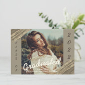 Goud groene gegradeerde foto afstudeer aankondigin kaart (Staand voorkant)
