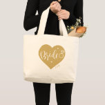 Goud hart en op maat gemaakte bride canvas tas met<br><div class="desc">Kute Personalized Bride canvas tas voor bruid om eigenschappen te zijn goudvormig van kleur editable gouden hartvorm,  moderne greep en diamantring,  met douanenaam,  grote vrijgezellenfeest giften om alle essentiële goederen voor de trouwdag op te slaan.</div>