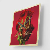 Goud ingelijste romantische rode roos verjaardag vierkante klok (Hoek)