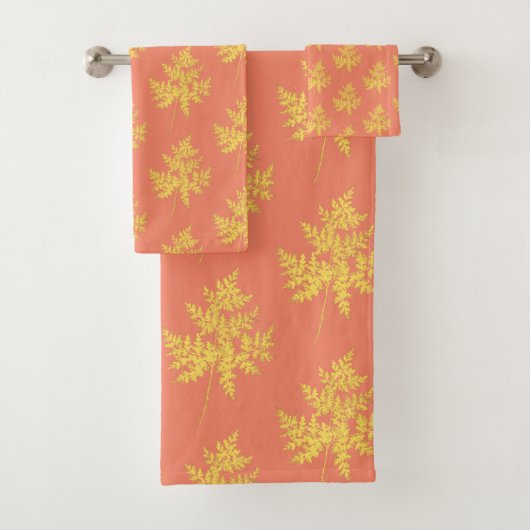 Goud leder op koraal botanisch patroon bad handdoek (Insitu)