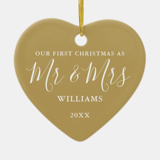 Goud Mr & Mrs Eerste Kerstmis Handtekening Script Keramisch Ornament (Voorkant)