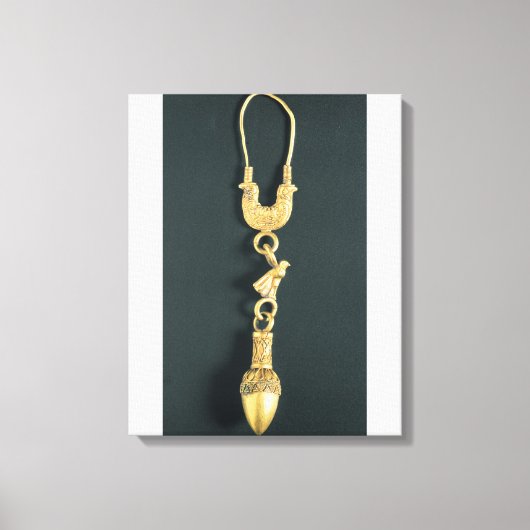 Goud oorring met valvormige hanger in de vorm canvas afdruk (Voorkant)